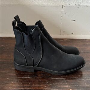 Rocket Dog Black Ankle Boots